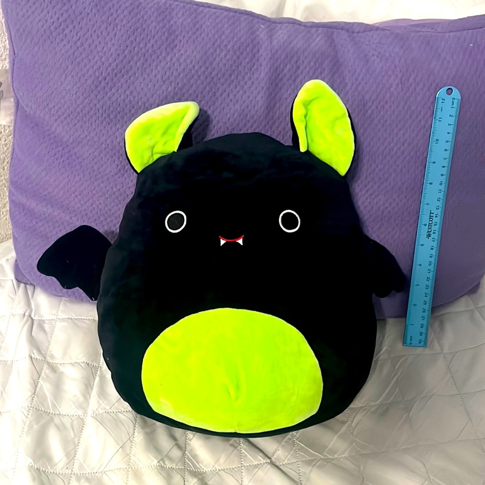 Bart the Bat Squishmallow
